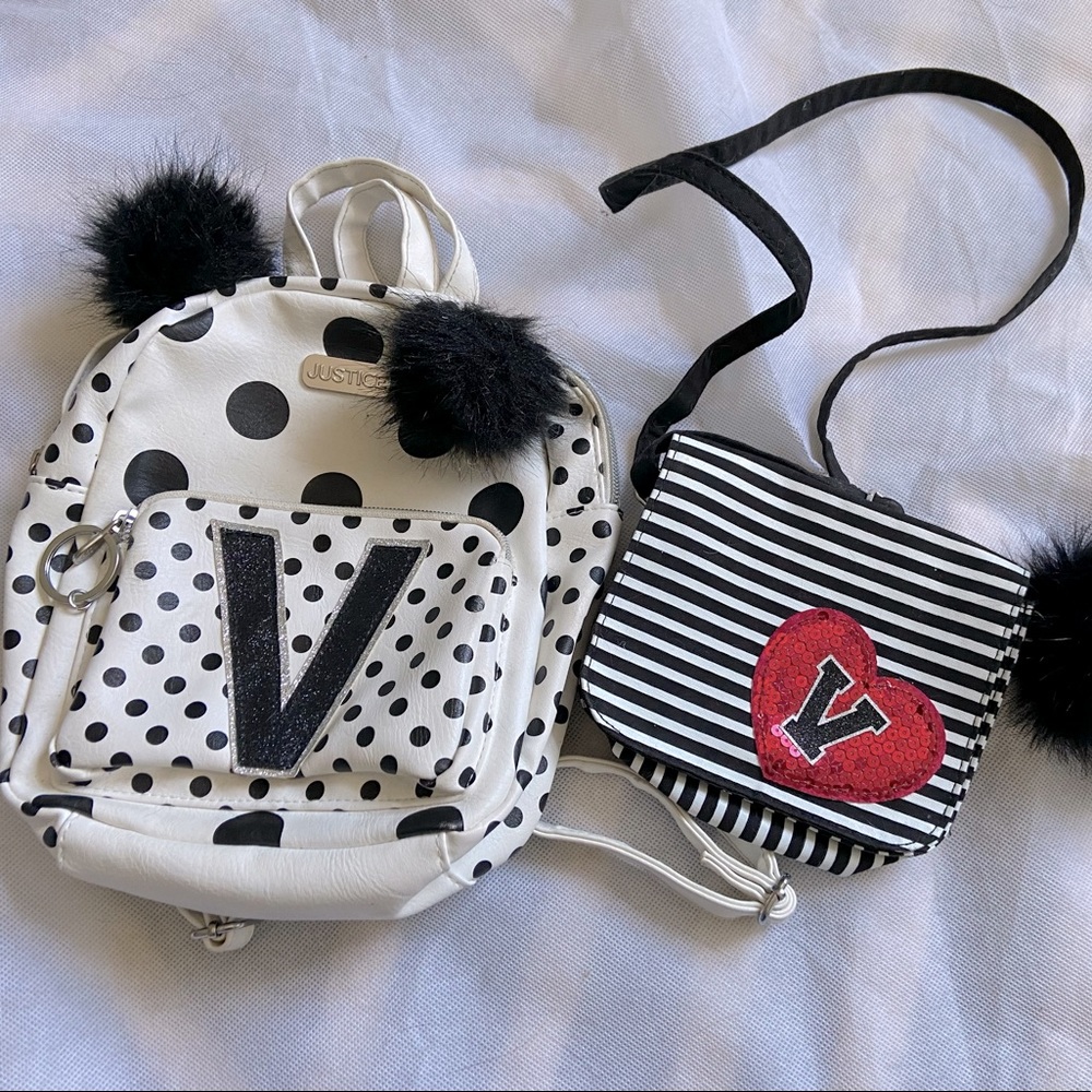 ‘V’ Monogram Bags